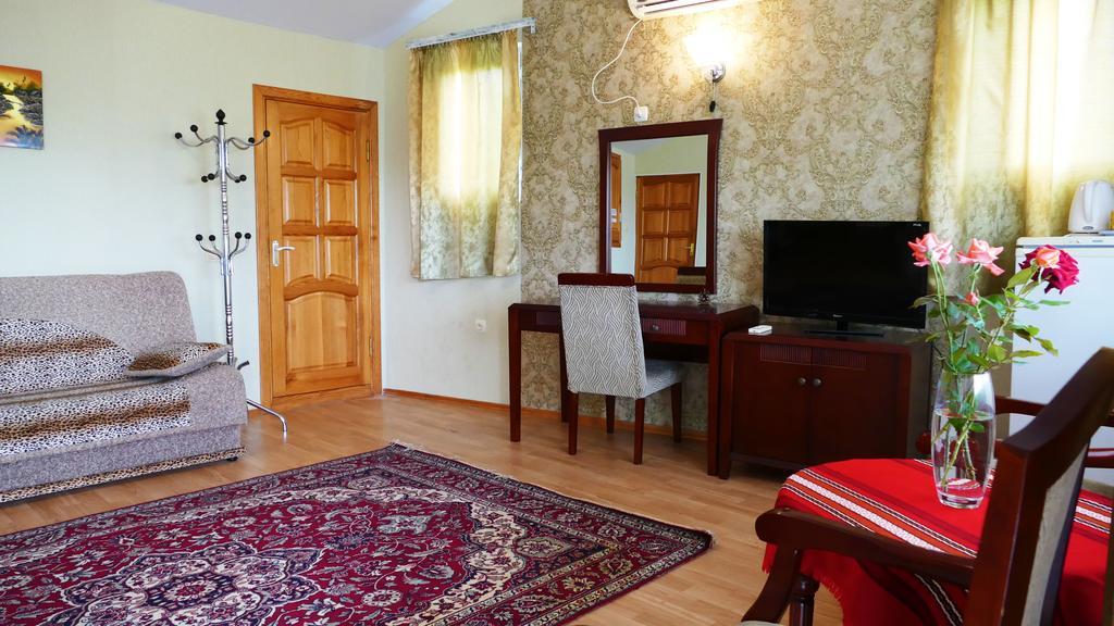 Hotel Nautilus Odessa Zewnętrze zdjęcie